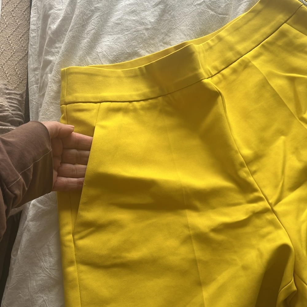 Yellow Zara high waist shorts size S - Picture 4 of 6